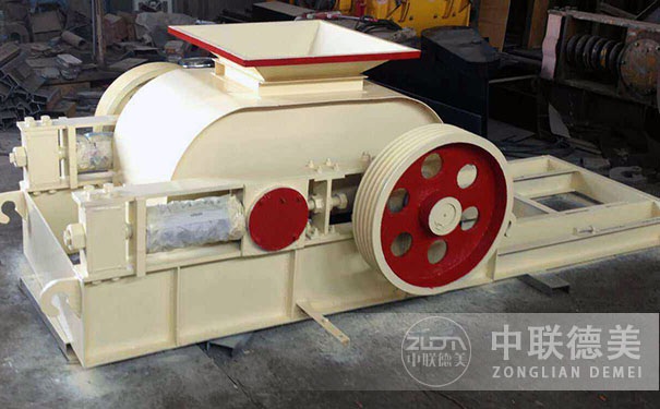 雙齒輥破碎機(jī)
