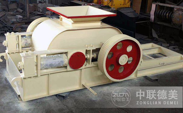 液壓破碎機(jī)