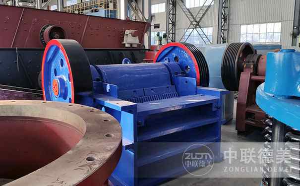 建筑用砂制砂機(jī)廠家哪個(gè)好？